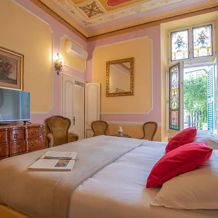 Pensión Corte Realdi Piazza Erbe 3*
