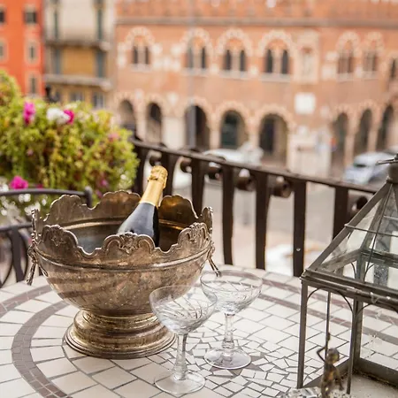 Corte Realdi Piazza Erbe Pensión