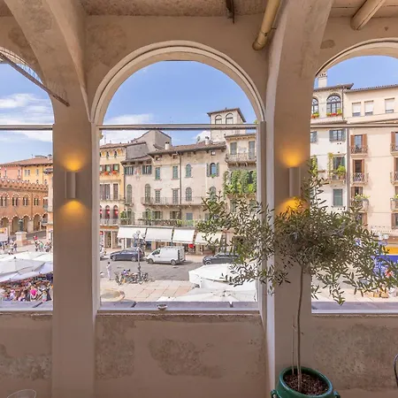 Corte Realdi Piazza Erbe Pensión