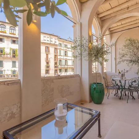 Vendégház Corte Realdi Piazza Erbe Verona