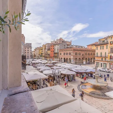 Corte Realdi Piazza Erbe Penzion