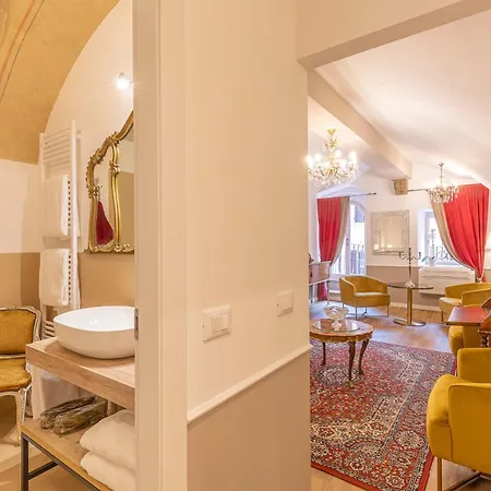 Penzion Corte Realdi Piazza Erbe 4*
