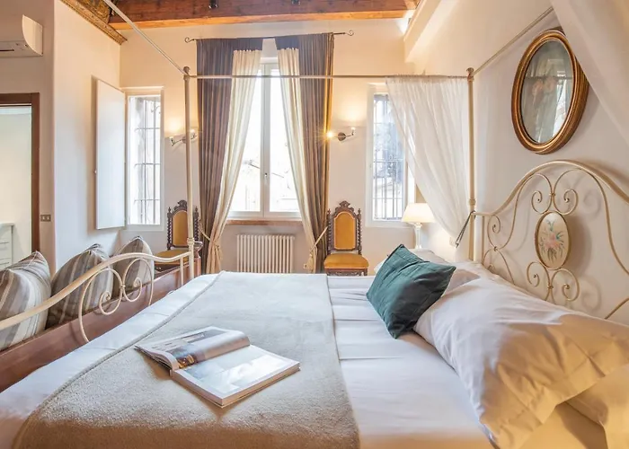 Affittacamere Corte Realdi Piazza Erbe