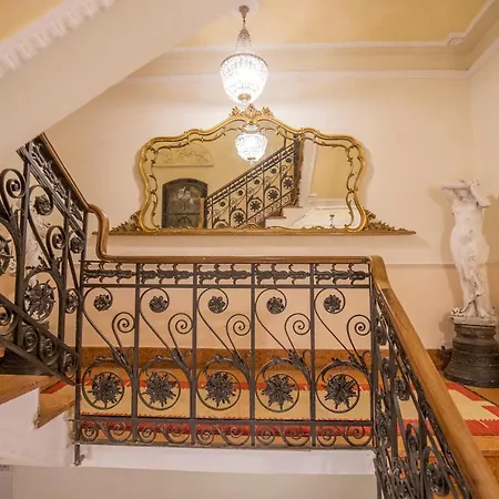 Guest house Corte Realdi Piazza Erbe 3*