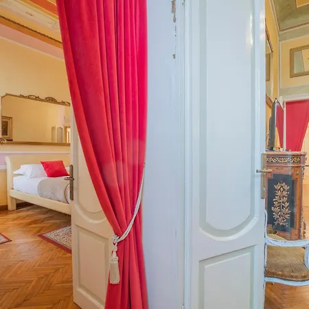 Guest house Corte Realdi Piazza Erbe 3*