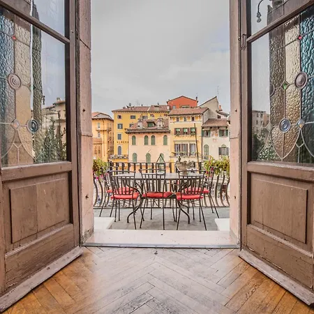 Corte Realdi Piazza Erbe Verona