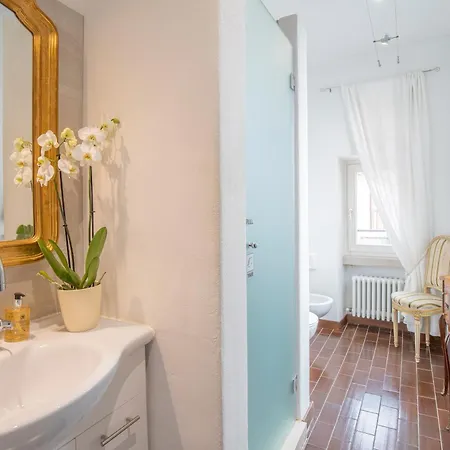 Corte Realdi Piazza Erbe 3* Verona