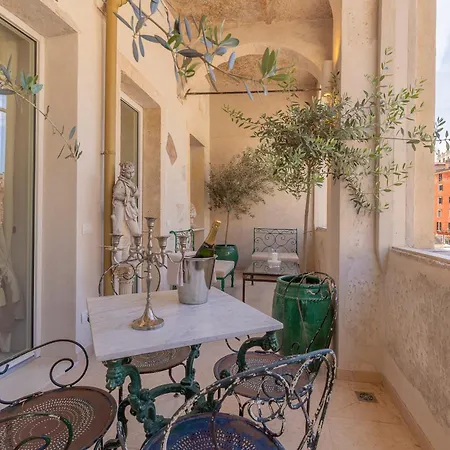 Guest house Corte Realdi Piazza Erbe 3*